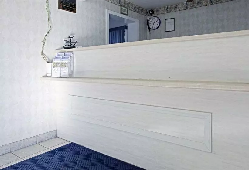 호텔 Value Inn & Suites