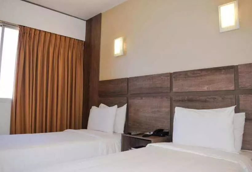 هتل América Bittar