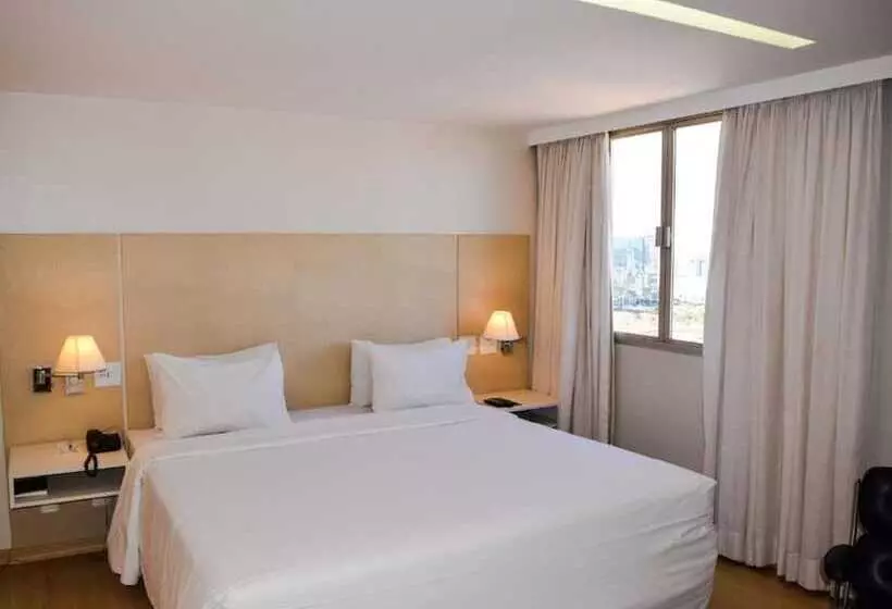 هتل América Bittar