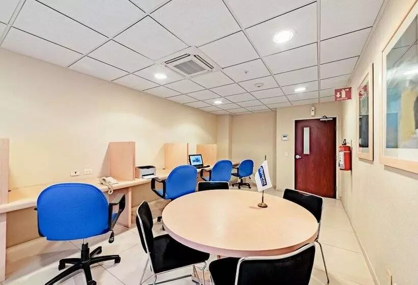 هتل City Express By Marriott Villahermosa