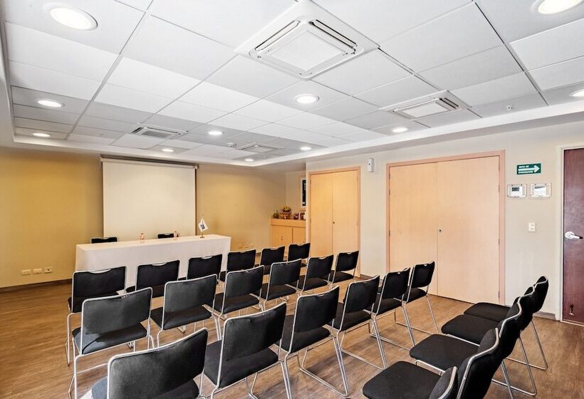 فندق City Express By Marriott Villahermosa