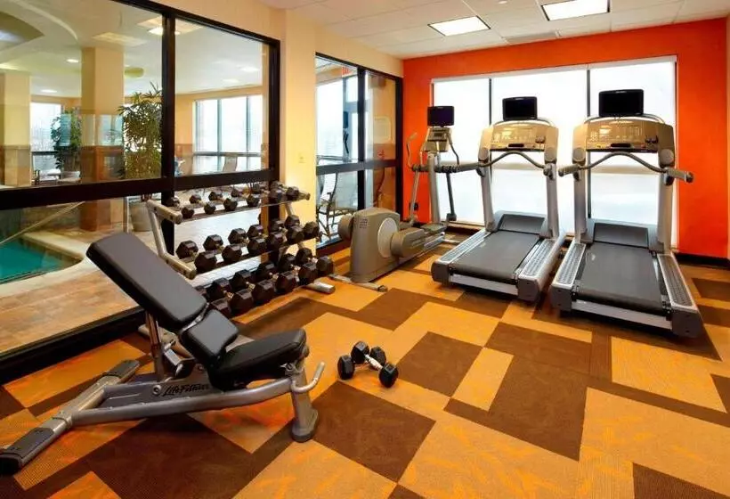 호텔 Courtyard Daytonuniversity Of Dayton