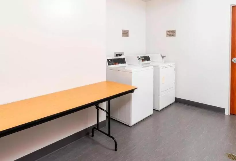 Hotelli Fairfield Inn & Suites Bend Downtown