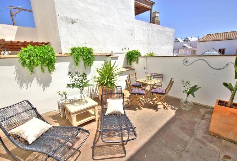 هتل La Casa De La Favorita