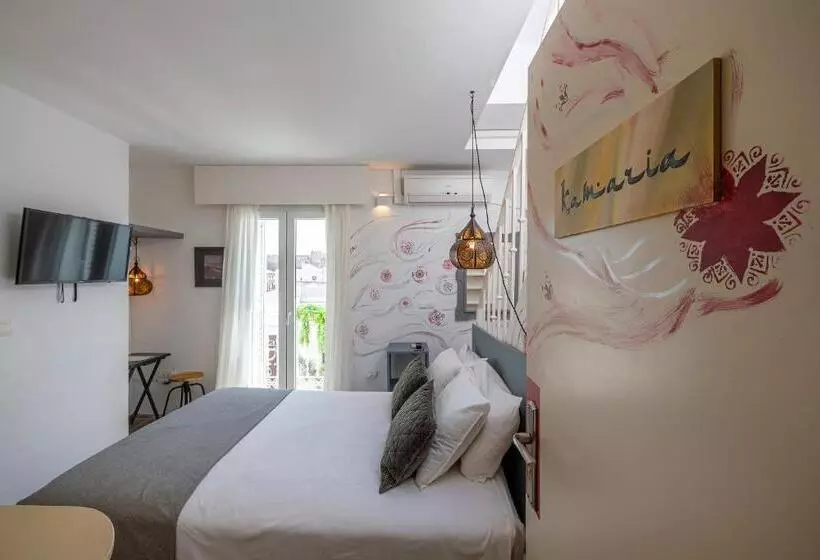 Otel La Casa De La Favorita