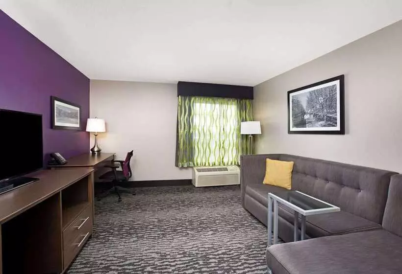 호텔 La Quinta By Wyndham Visalia/sequoia Gateway