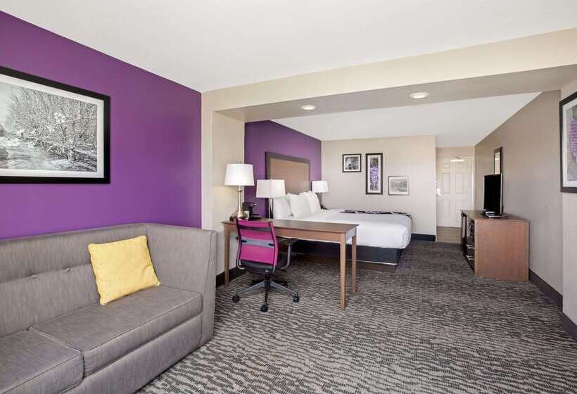 호텔 La Quinta By Wyndham Visalia/sequoia Gateway