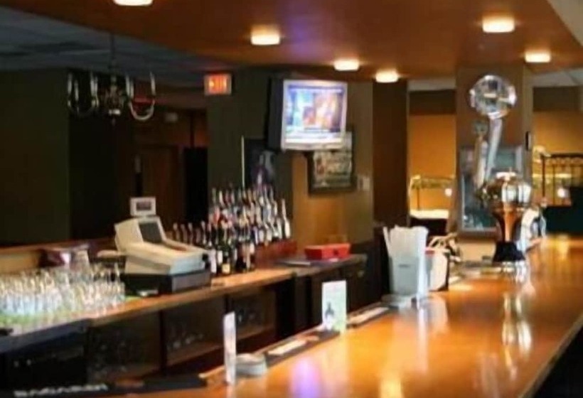 Maron Hotel & Suites