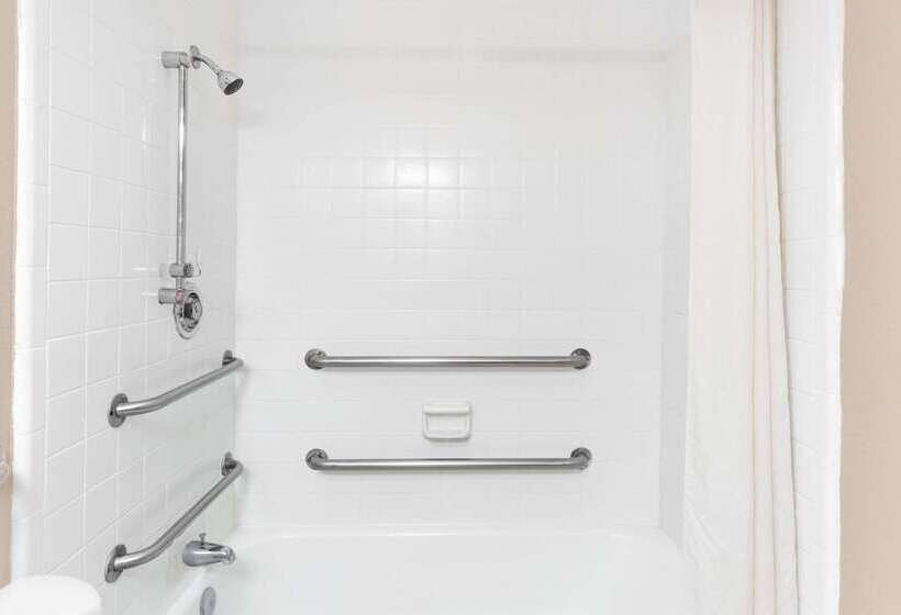 酒店 Super 8 By Wyndham Carrollton Ga