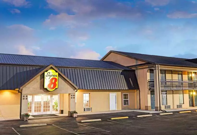 בית מלון כפרי Super 8 By Wyndham Carrollton Ga