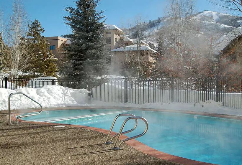 ホテル Terraces At Eagleridge Complejo