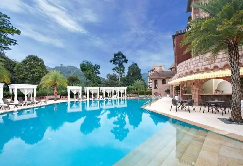 Отель The Chateau Spa & Wellness Resort