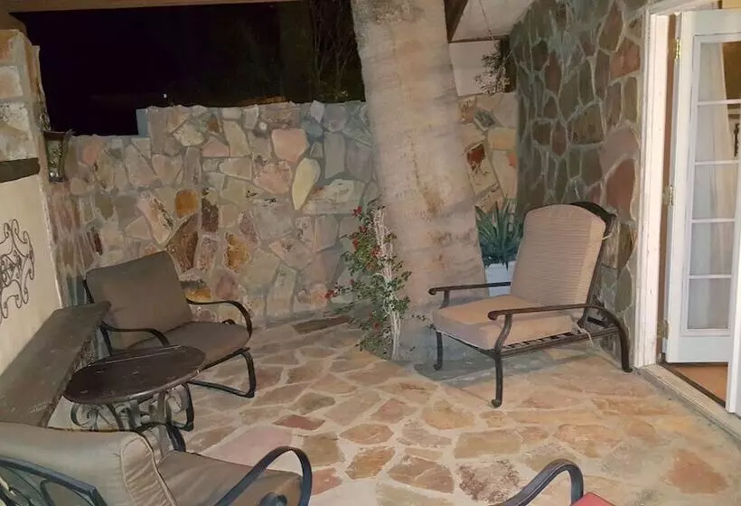 Tuscan Springs Hotel & Spa