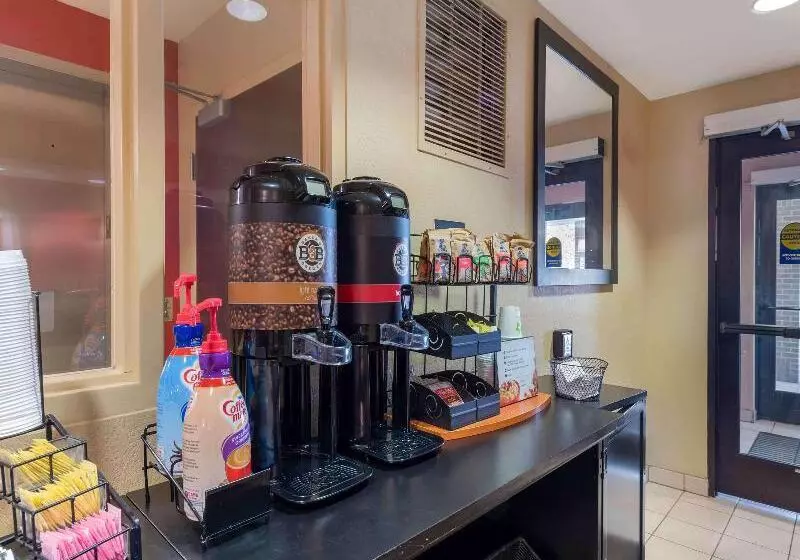 Mainstay Suites Rochester South Mayo Clinic