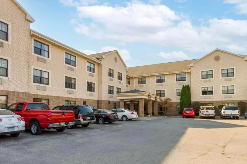 Mainstay Suites Rochester South Mayo Clinic