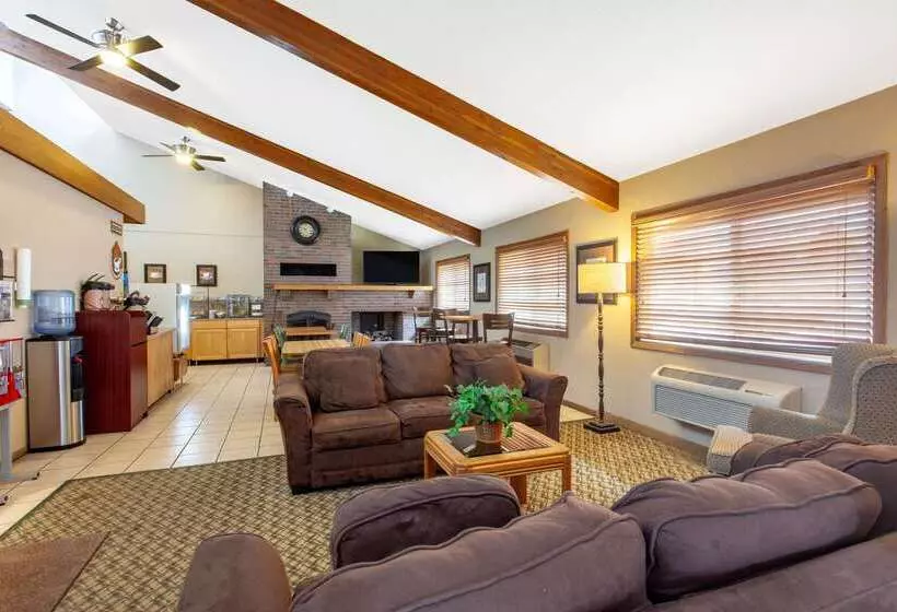 モーテル Americinn By Wyndham Willmar