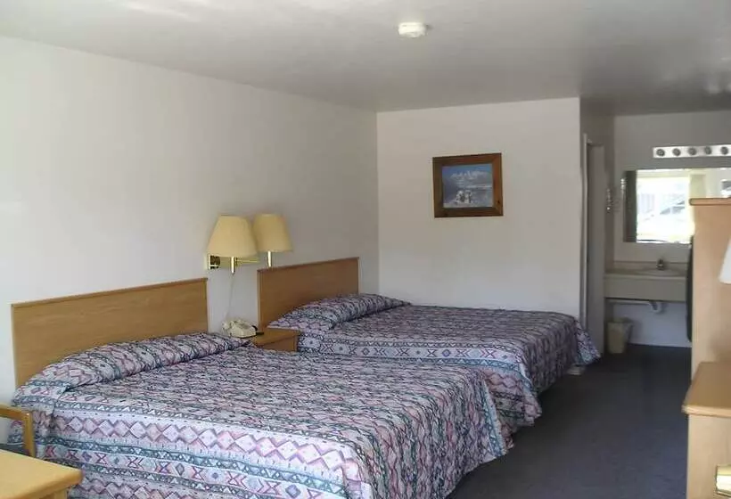 Мотель Dude & Roundup