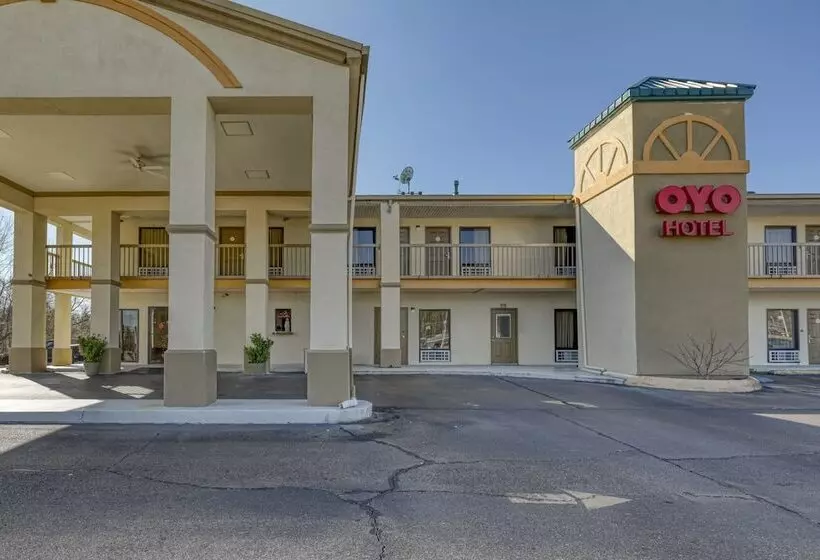 OYO Hotel Grenada West