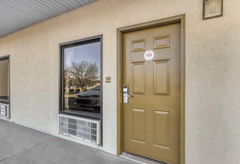 OYO Hotel Grenada West