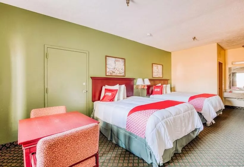 OYO Hotel Grenada West