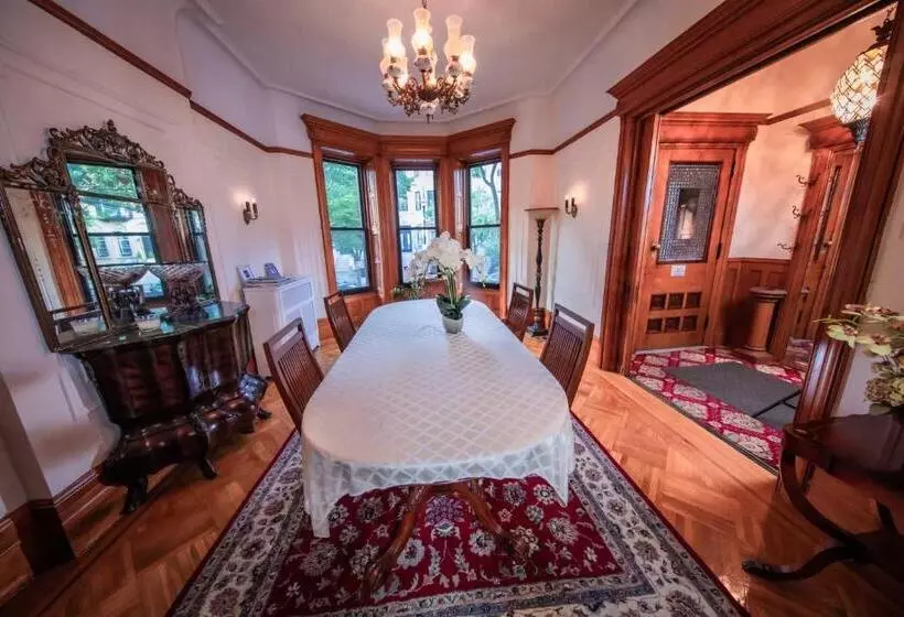 تختخواب و صبحانه Lefferts Gardens Residence