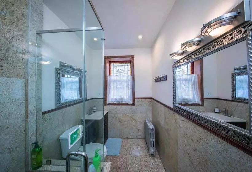 تختخواب و صبحانه Lefferts Gardens Residence