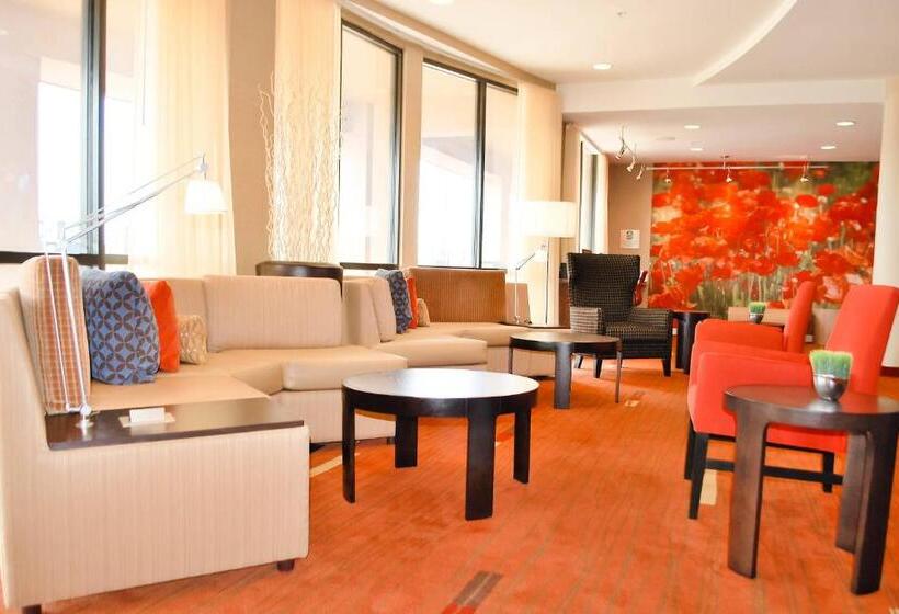 فندق Courtyard Salina