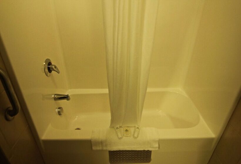 Отель Crown Pointe Lodge; Bw Signature Collection