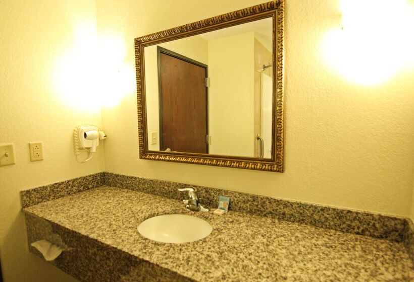 Отель Crown Pointe Lodge; Bw Signature Collection