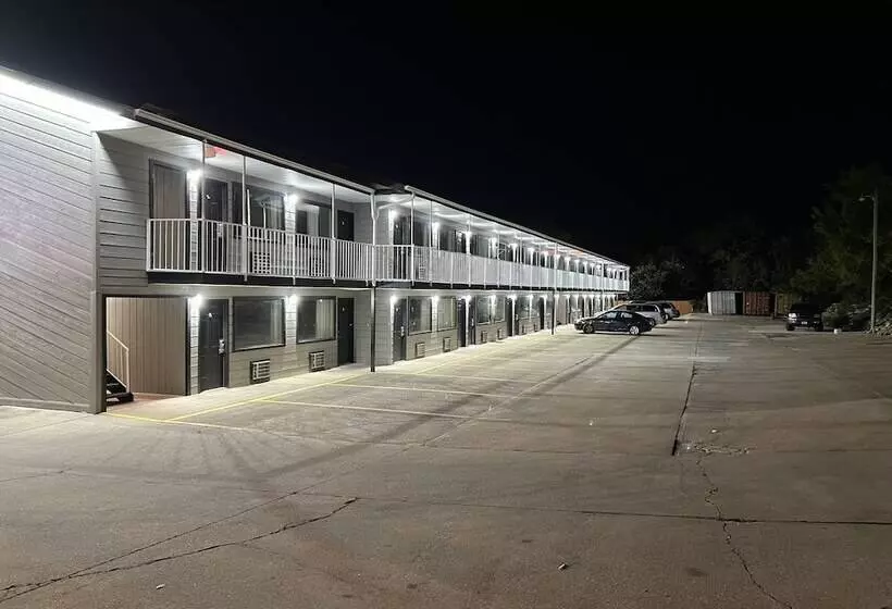 호텔 Days Inn By Wyndham Branson Near Theatre District