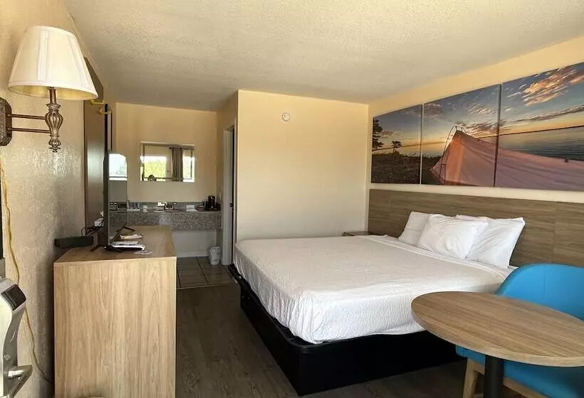 호텔 Days Inn By Wyndham Branson Near Theatre District