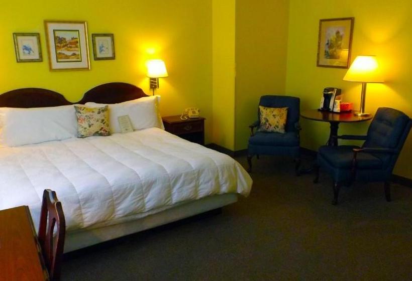 Отель Higher Ground