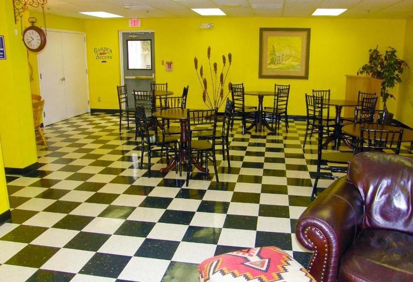 Отель Higher Ground