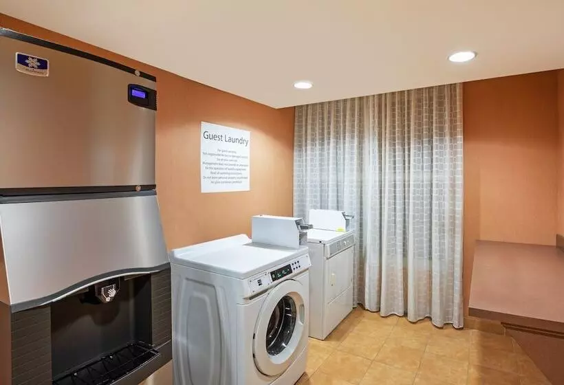 Отель Holiday Inn Ardmore, An Ihg