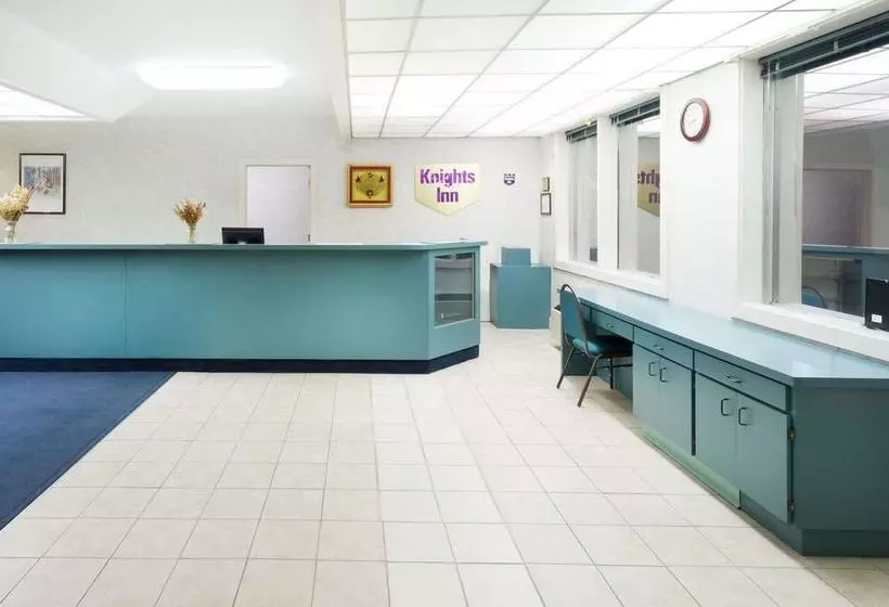 בית מלון כפרי Palmetto Inn by Magnuson Worldwide