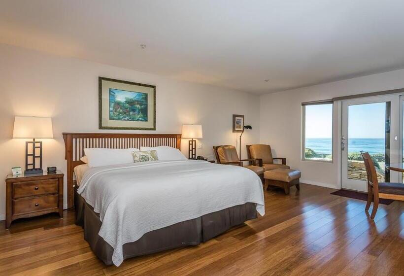 酒店 Little Sur Inn