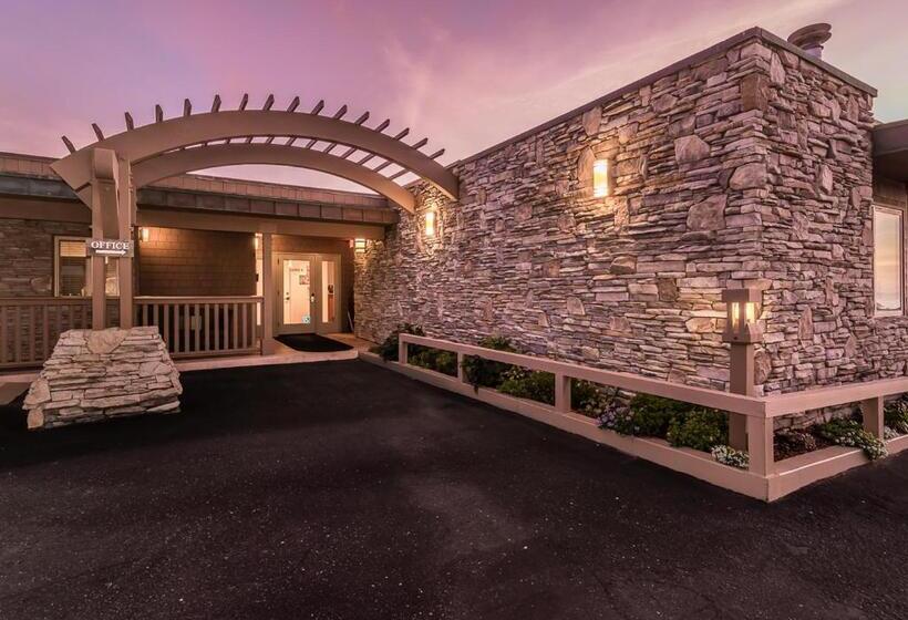 酒店 Little Sur Inn