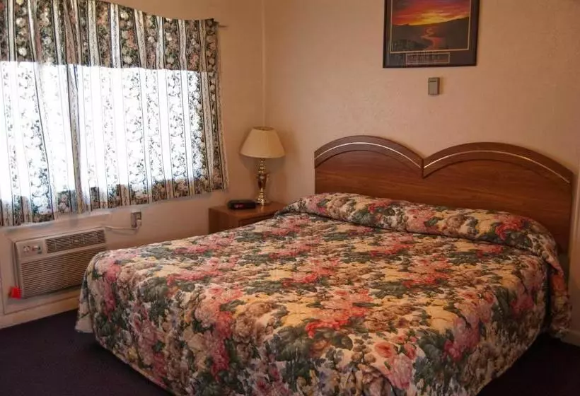 Отель Nob Hill Lodge