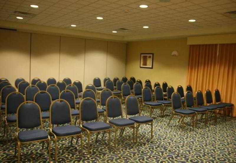 호텔 Springhill Suites By Marriott Grand Rapids Airport Southeast