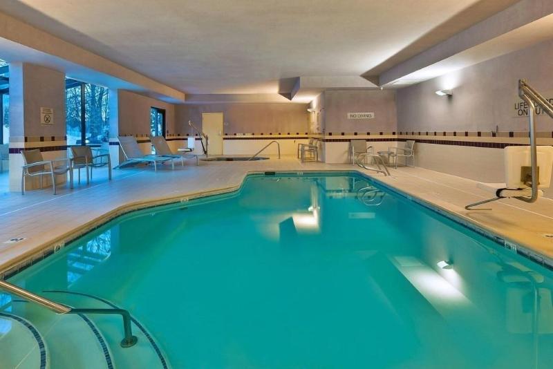 호텔 Springhill Suites By Marriott Grand Rapids Airport Southeast