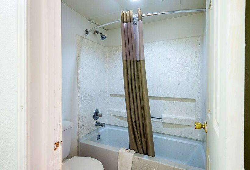 Motel 6blue Springs, Mo