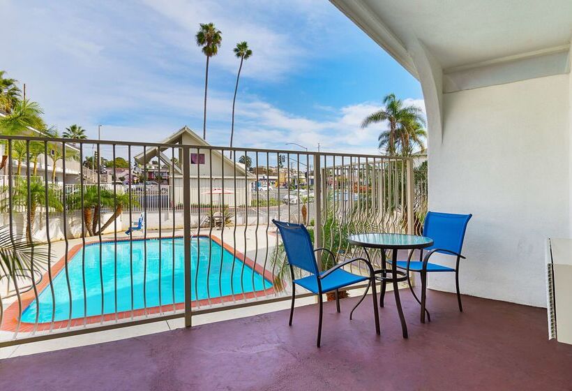 Motel 6oceanside, Ca, Marina