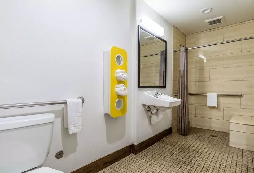 Motel 6oceanside, Ca, Marina