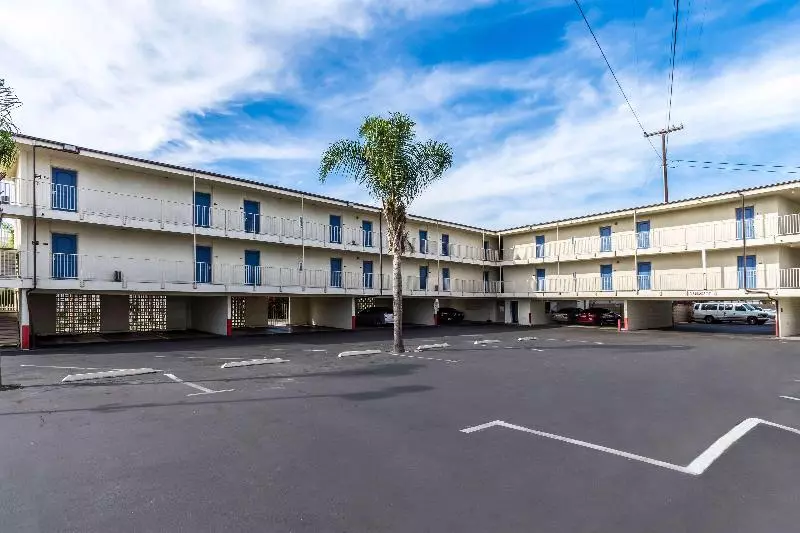 Motel 6oceanside, Ca, Marina