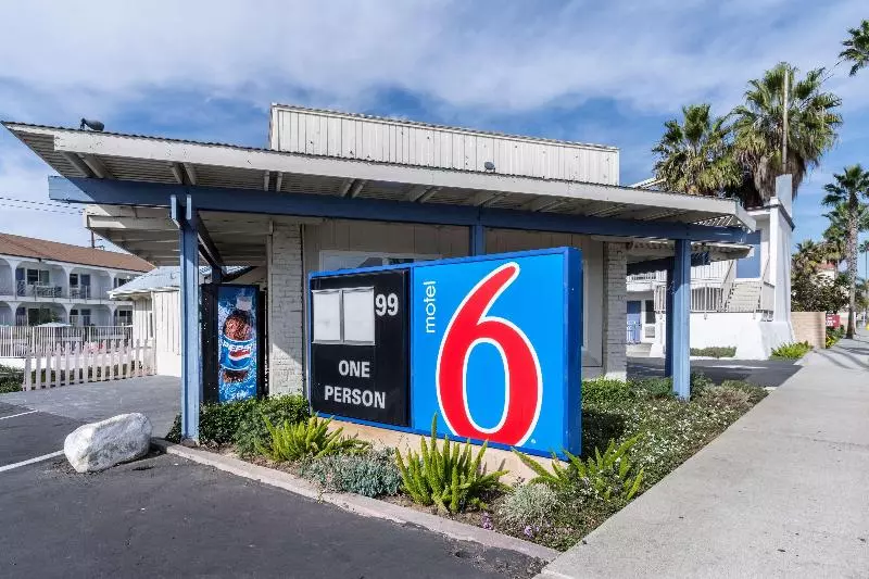 Motel 6oceanside, Ca, Marina