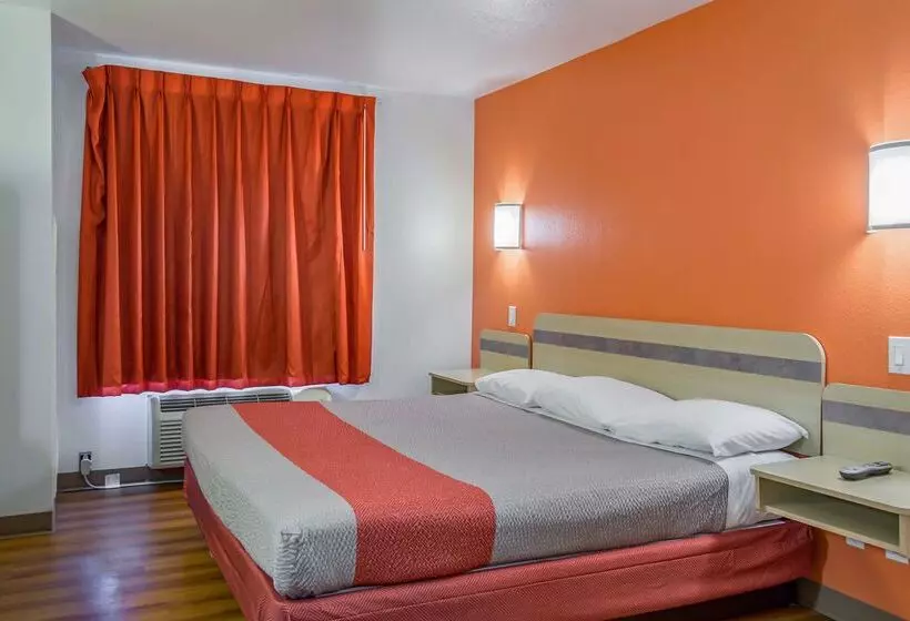 Motel 6 Redmond, Or