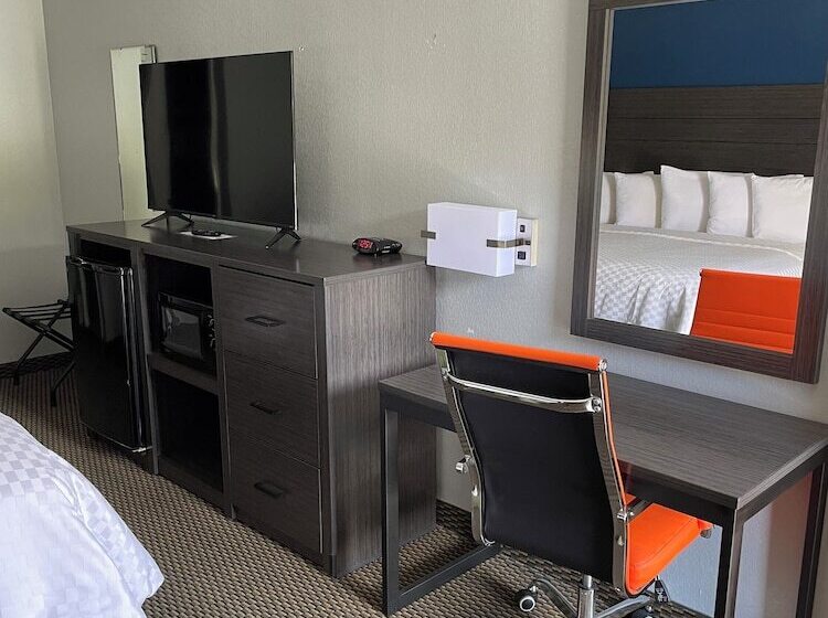 모텔 Clairmont Inn & Suites Warren