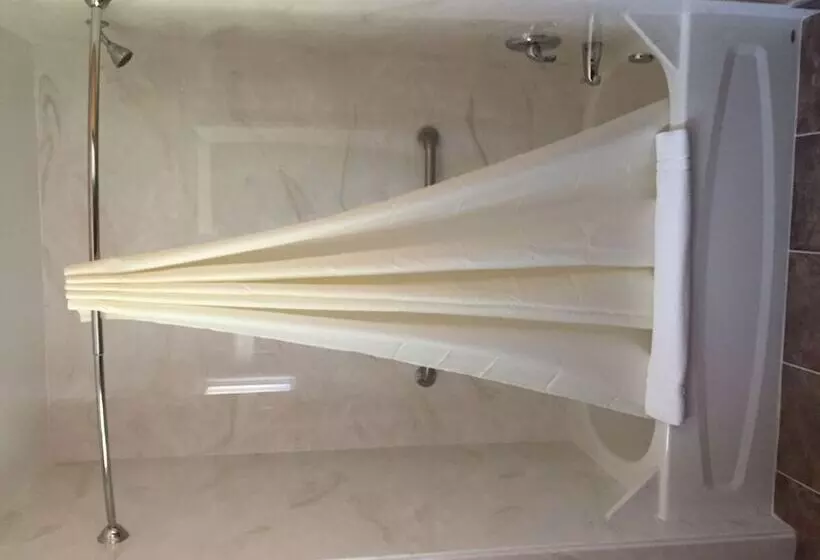 Мотель Downtown Inn