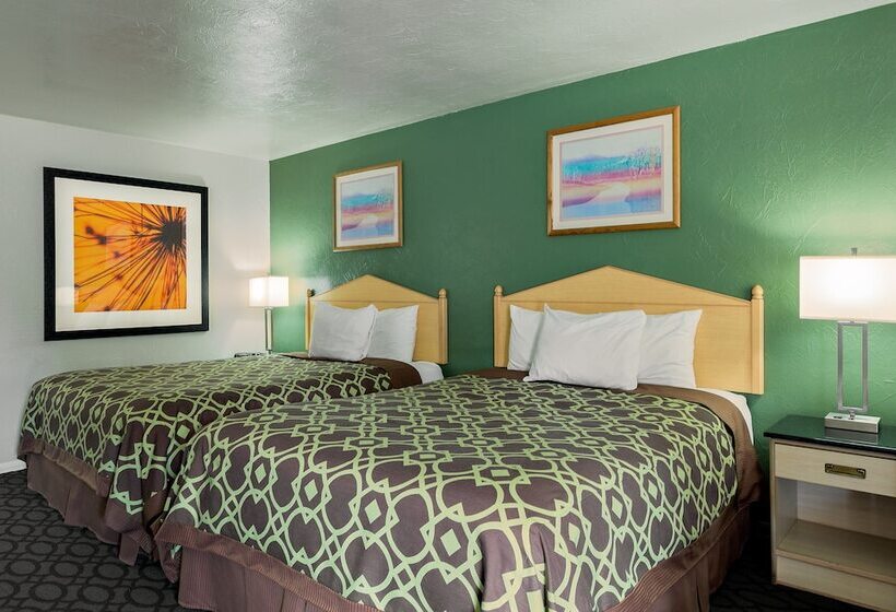 فندق على الطريق Downtown Inn