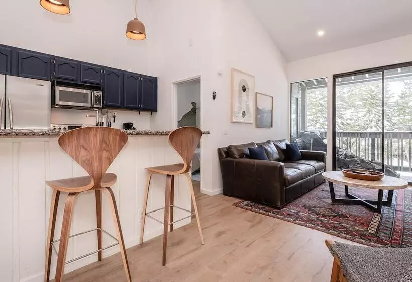 리조트 Crestview B44